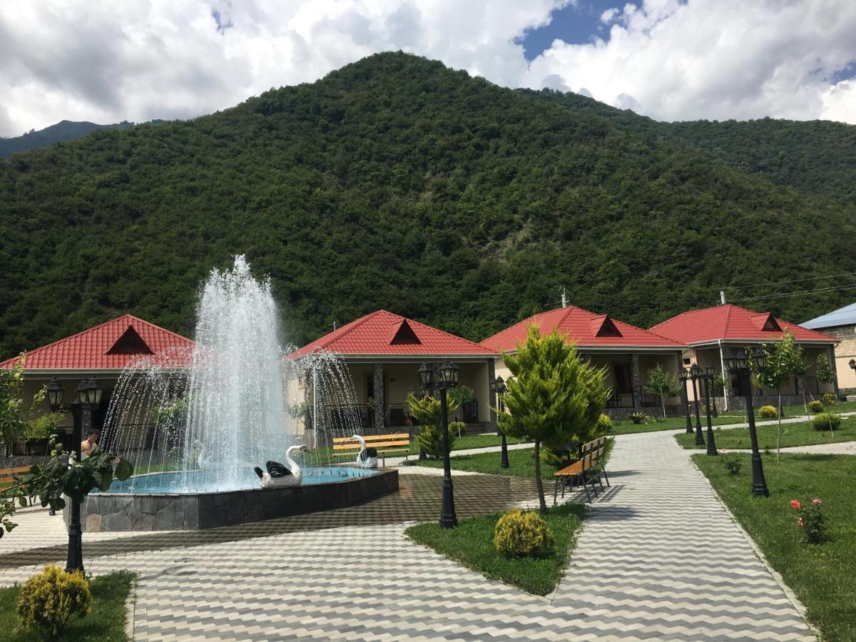Residence Hotel Restoran Qax ภายนอก รูปภาพ