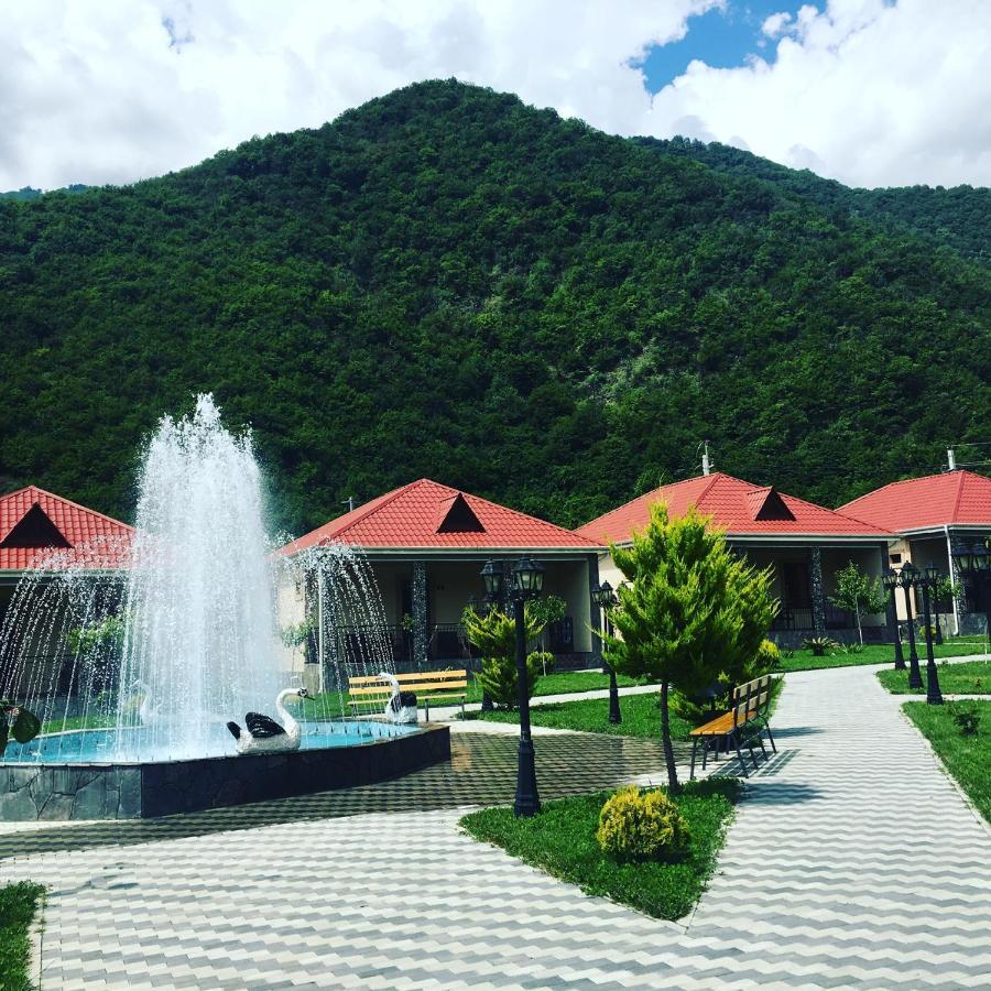 Residence Hotel Restoran Qax ภายนอก รูปภาพ