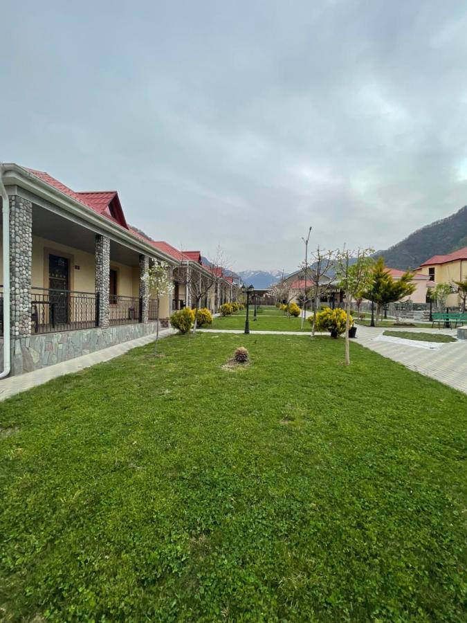 Residence Hotel Restoran Qax ภายนอก รูปภาพ